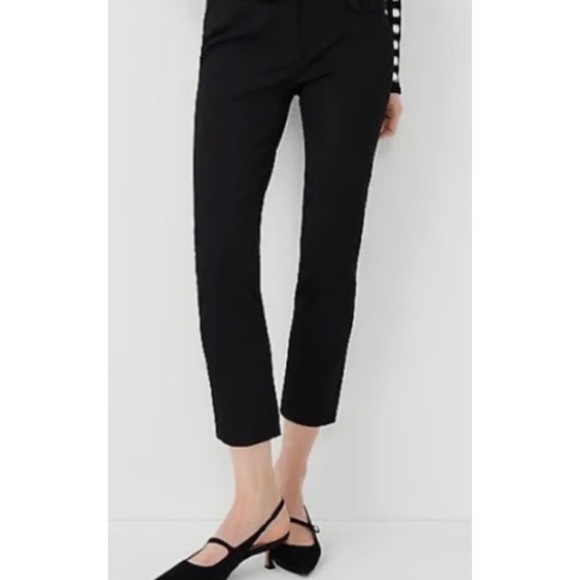 ANN TAYLOR • Classic Black Low Rise Ankle-Cut Trouser Pants - Picture 10 of 12